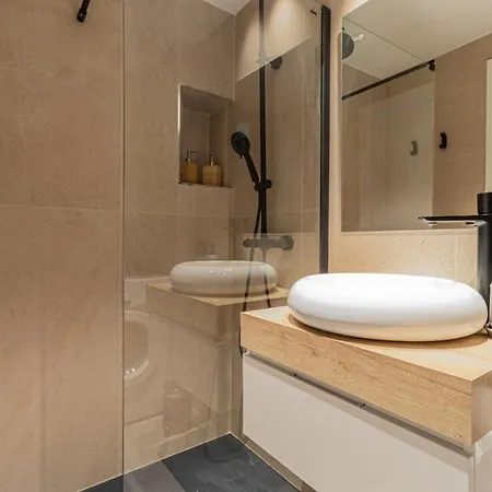 Allo Francos Ii Parking Centro 2 Apartment *